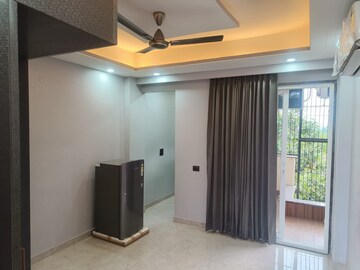 Bedroom in 1 BHK Builder Floor at Sector 47 – for Rent