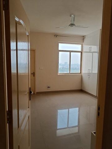 Master Bedroom in 3 BHK Apartment at Paarth Aadyant, Gomti Nagar – for Rent