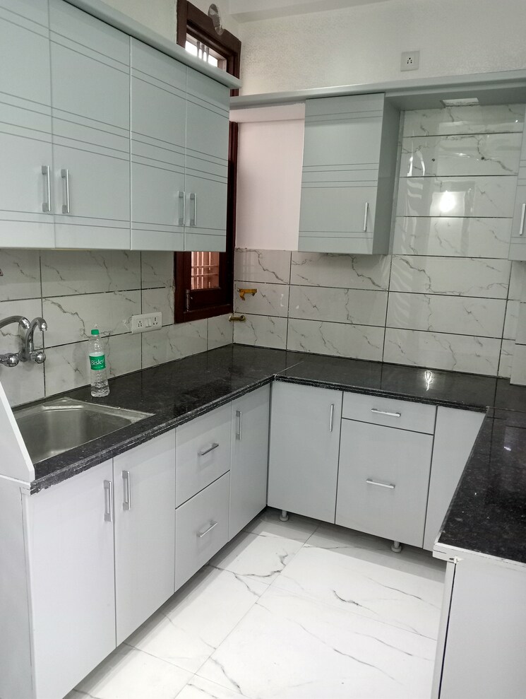 Kitchen, mati-apartments 3 Bedroom 1250 Sq.Ft. Builder Floor In Gyan Khand I Ghaziabad 8028937
