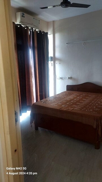 Bedroom in 2 BHK Apartment at Ansal API Santushti Enclave, Sushant Golf City – for Rent