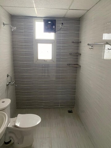 Bathroom in 3 BHK Apartment at Omaxe R2, Gomti Nagar – for Rent