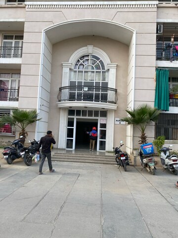 3 BHK Apartment For Rent in Omaxe R2, Gomti Nagar