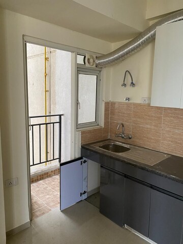 Kitchen in 3 BHK Apartment at Omaxe R2, Gomti Nagar – for Rent