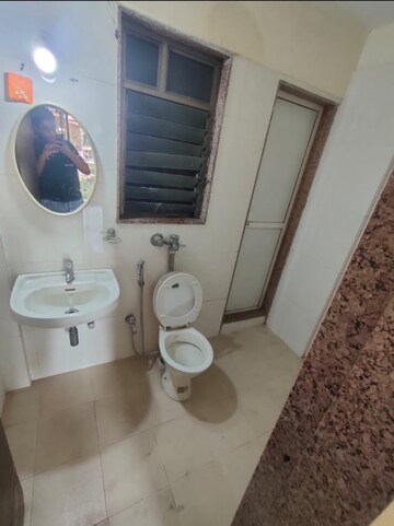 Master Bedroom in 1 BHK Apartment at Krishna Residency Malad West, Malad West – for Rent