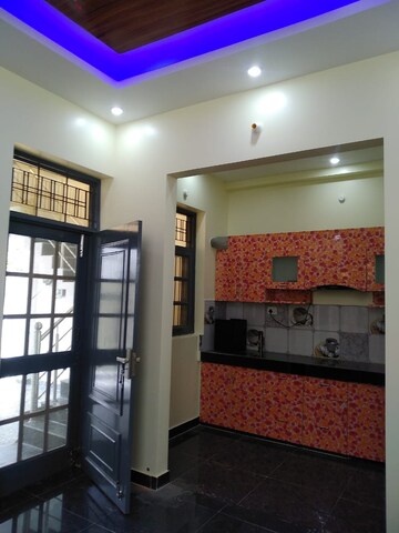 Bedroom in 2 BHK Villa at Gomti Nagar – for Rent