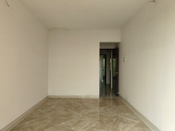 Room in 3 BHK Apartment at Galaxy  Krishna Tower, Kharghar – for Rent