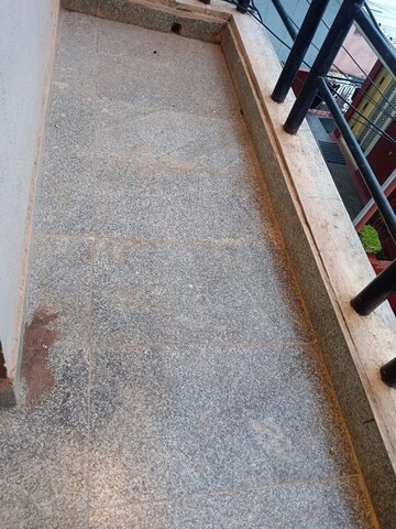 Balcony in 1 BHK Builder Floor at Ejipura – for Rent