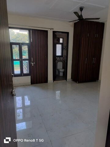 Room in 2 BHK Apartment at TDI Ourania, Sector 53 – for Rent