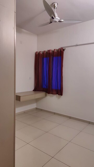 Room in 3 BHK Apartment at L&T Raintree Boulevard, Hebbal – for Rent