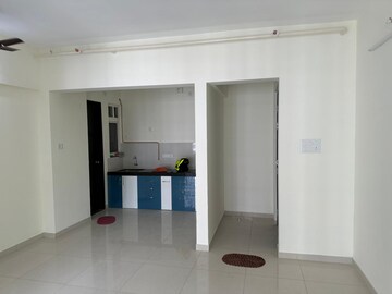 Room in 2 BHK Apartment at Kolte Patil Life Republic, Hinjewadi – for Rent