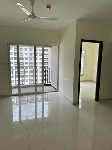 Room in 2 BHK Apartment at Kolte Patil Life Republic, Hinjewadi – for Rent