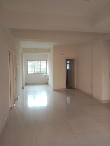 Room in 2.5 BHK Apartment at Behala Chowrasta – for Rent