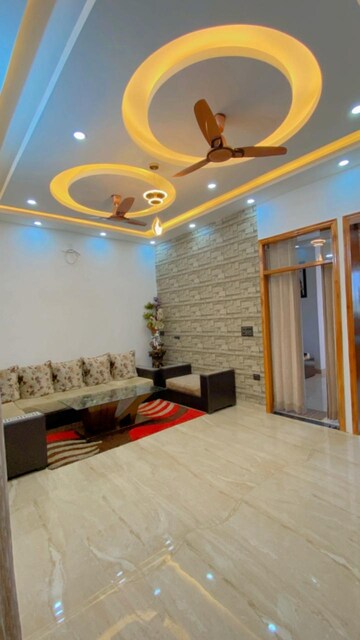 Bedroom in 3 BHK Builder Floor at Sahastradhara Road – for Sale