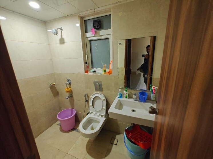 Bathroom, atlanta-society 2 Bedroom 825 Sq.Ft. Apartment In Wakad Pune 8029115