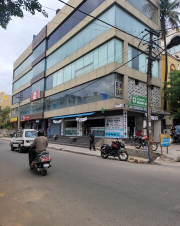 Parking in 6+ BHK Builder Floor at Kundalahalli – for Sale