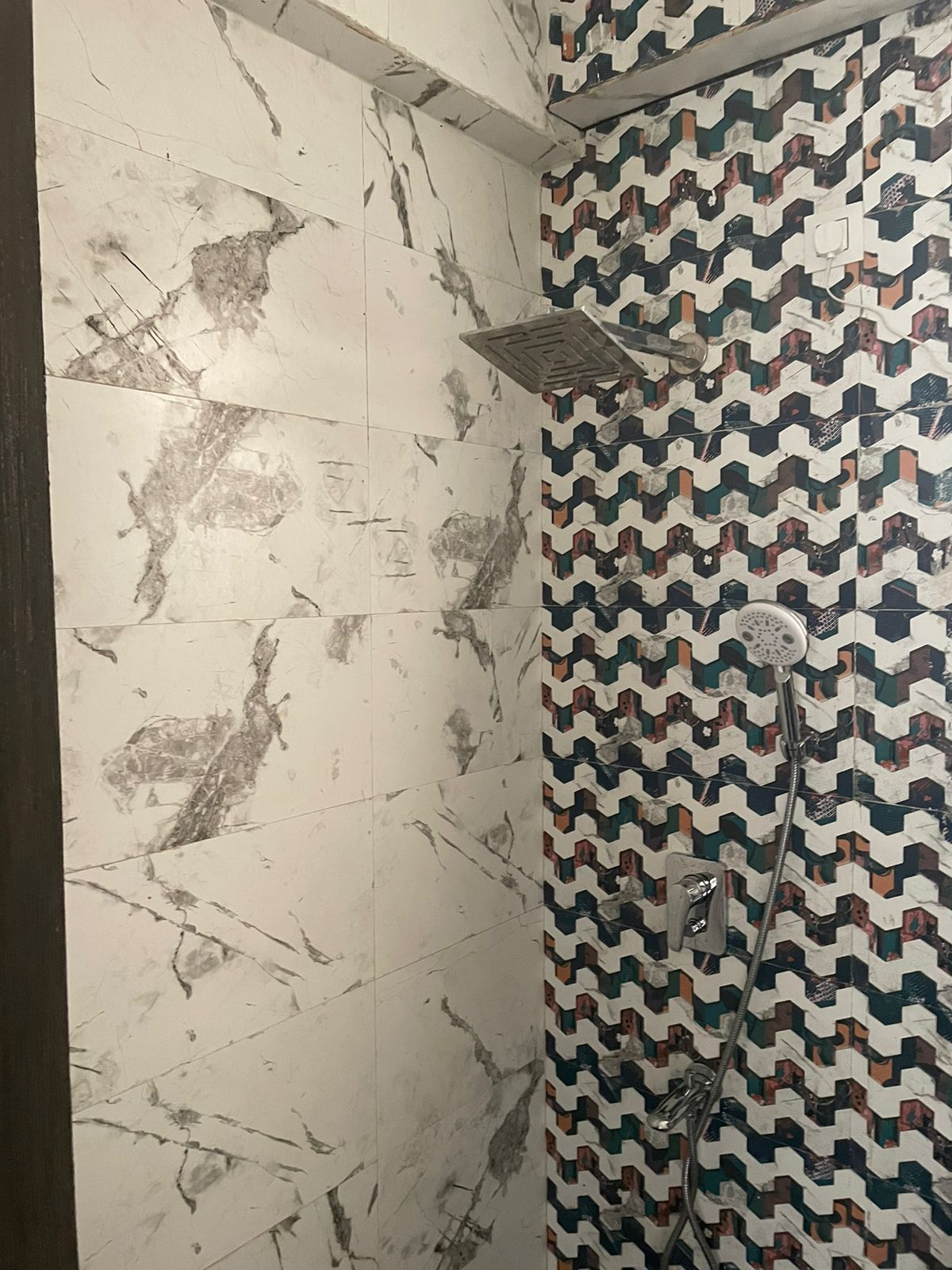 Bathroom in 3 BHK Apartment at Ansal Sushant Lok I, Sector 43 – for Rent