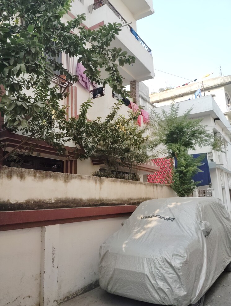 Exterior View, badal-mansion-apartment  900 Sq.Ft. Plot In Kankarbagh Patna 8029146