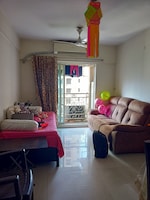 2 BHK 1015 Sq.Ft. Apartment in Rosa Oasis