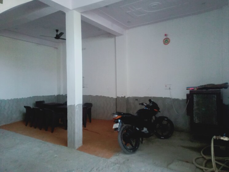  Parking, aakash-enclave-apartments 3 Bedroom 80 Sq.Yd. Independent House In Akash Nagar Ghaziabad 8029169