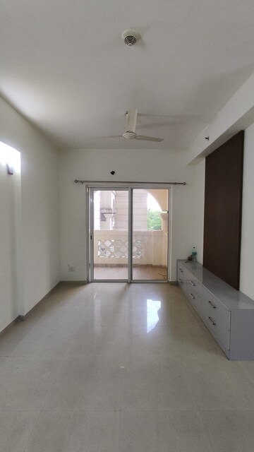 3 BHK Apartment For Sale in Moti Nagar