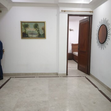 Room in 3 BHK Apartment at Defence Colony – for Sale