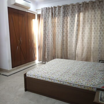 Bedroom in 3 BHK Apartment at Defence Colony – for Sale