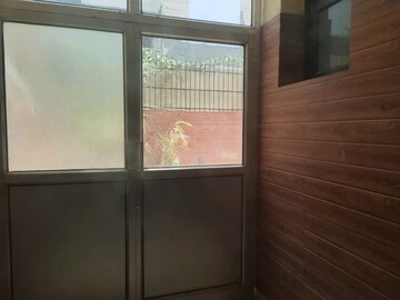 Room in 4 BHK Villa at Ansal Florence Villa, Sector 57 – for Sale