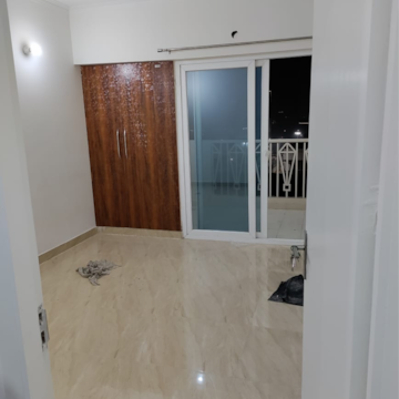 2 BHK Apartment For Rent in Gaur City 6th Avenue Noida Ext Gaur City Greater Noida  8029266