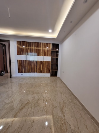 4 BHK Builder Floor For Resale in Vivek Vihar Phase 1 Delhi  8029311