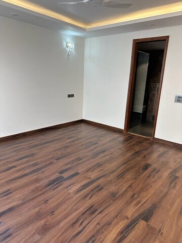 Room in 3 BHK Apartment at Anand Niketan – for Rent