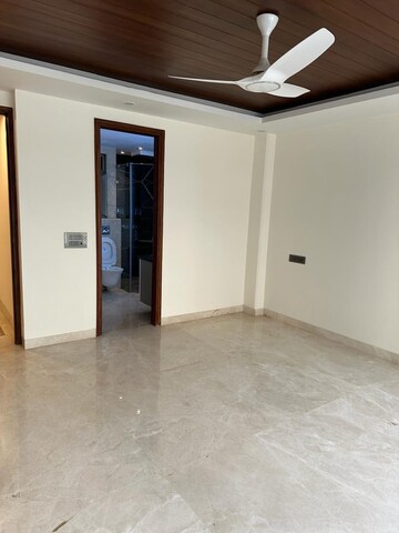 Room in 3 BHK Apartment at Anand Niketan – for Rent