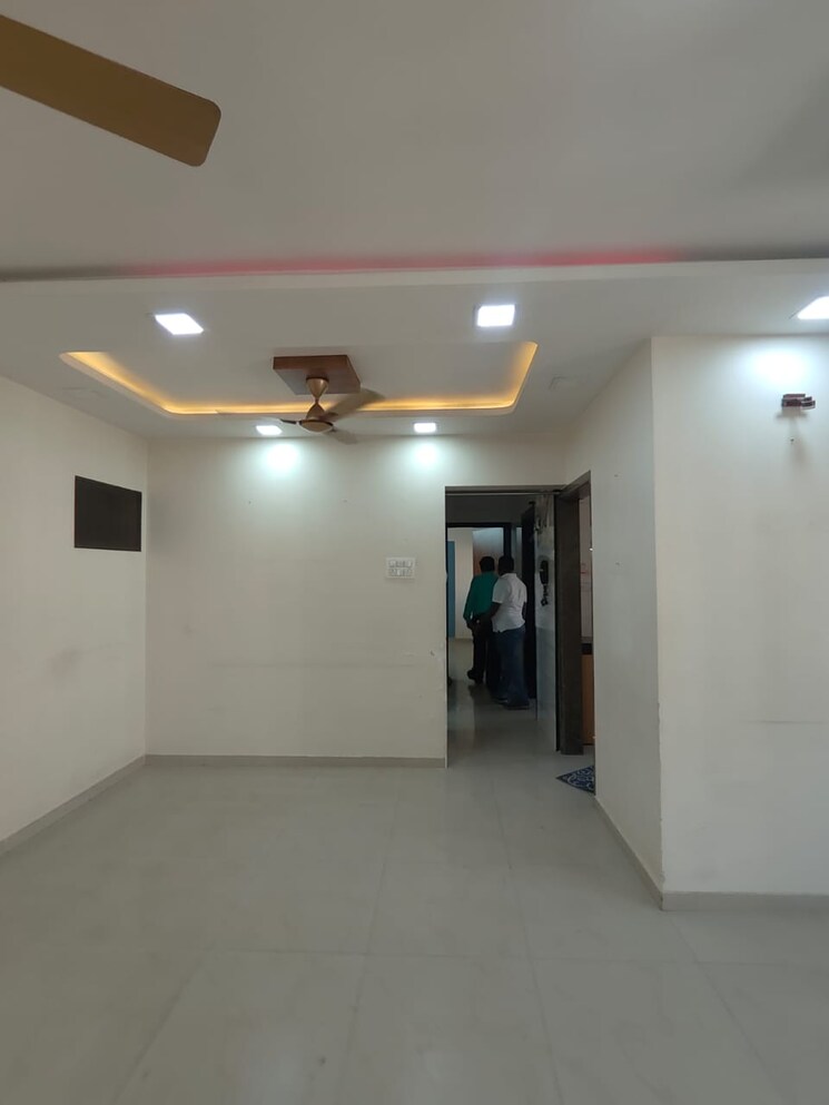 Living Room, accolade-co-op-hsg-soc 2 Bedroom 800 Sq.Ft. Apartment In Eastern Express Highway Thane 8029315