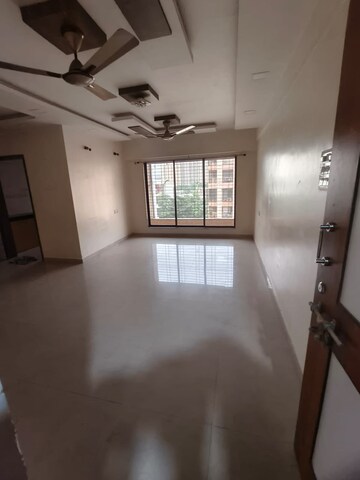Living Room in 2 BHK Apartment at Sheth Vasant Lawns, Laxmi Nagar – for Rent