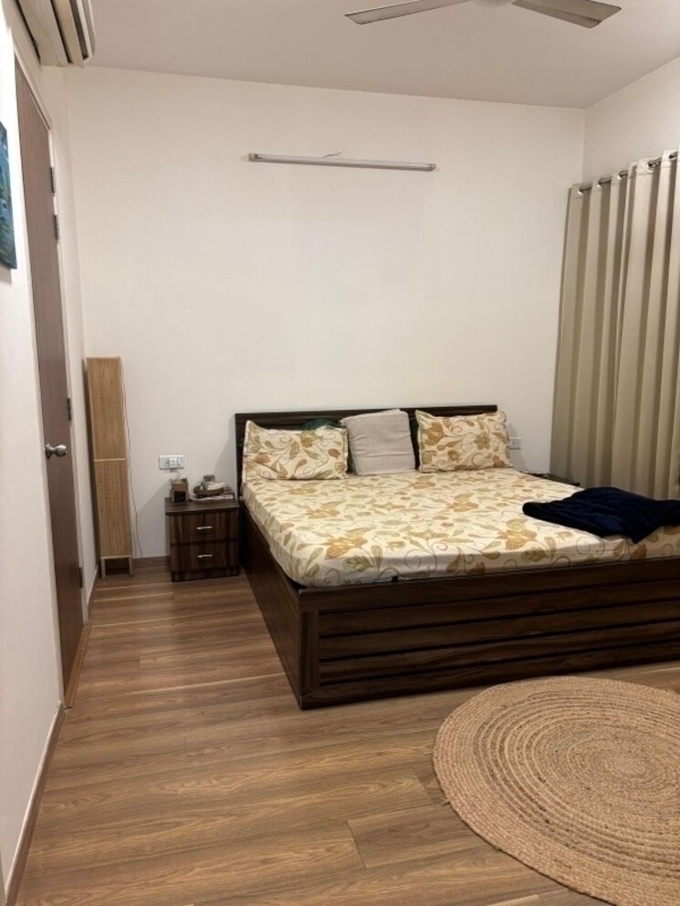 Master Bedroom, lnt-realty-crescent-bay 2 Bedroom 380 Sq.Ft. Apartment In Parel Mumbai 8029333