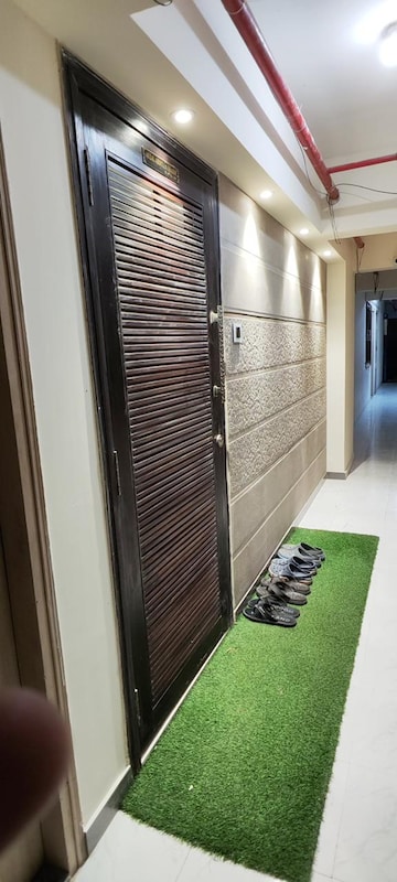 Bathroom in 1 BHK Apartment at Worli – for Rent