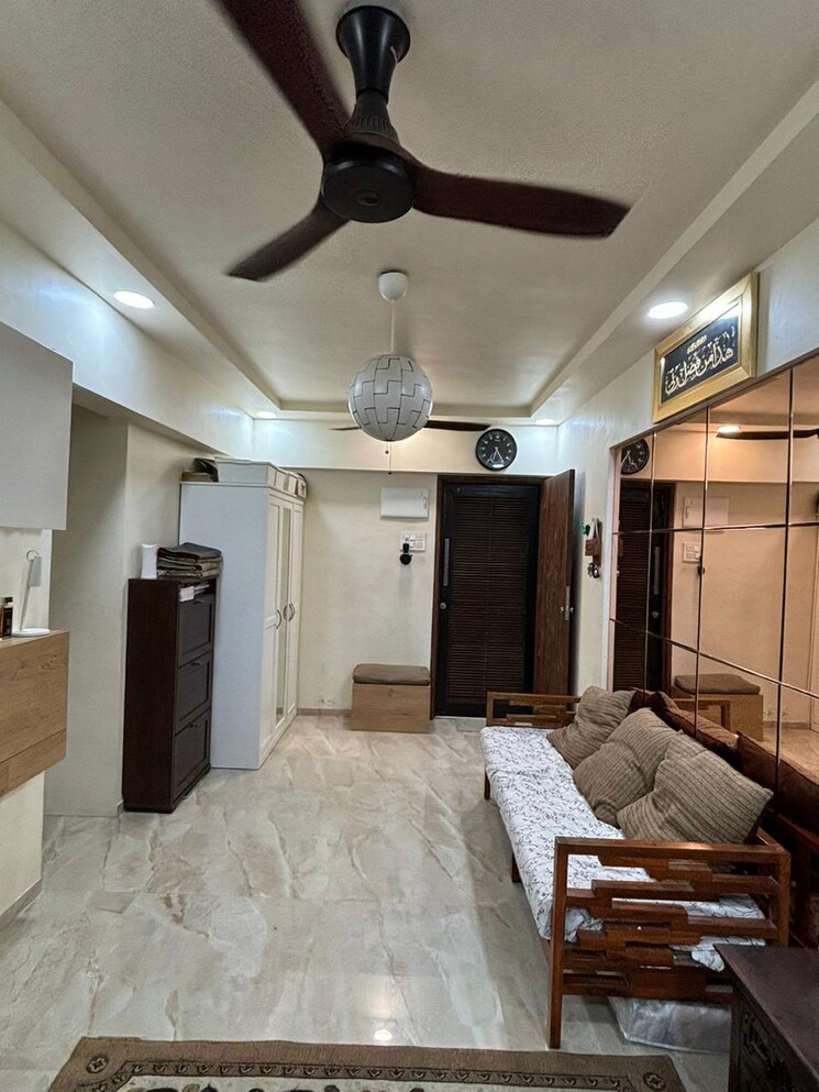 Kitchen, worli 1 Bedroom 370 Sq.Ft. Apartment In Worli Mumbai 8029359