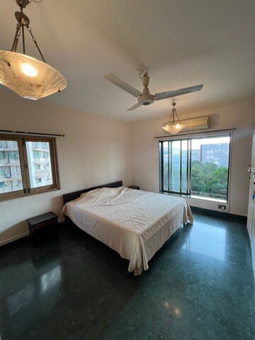Bedroom in 2 BHK Apartment at Jolly Maker Apartment, Cuffe Parade – for Rent