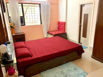 Bedroom in 2 BHK Apartment at Foreshore Apartment, Juhu – for Rent