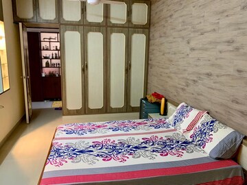 Bedroom in 2 BHK Apartment at Foreshore Apartment, Juhu – for Rent