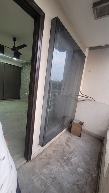 Balcony in 3.5 BHK Builder Floor at Dilshad Colony – for Sale