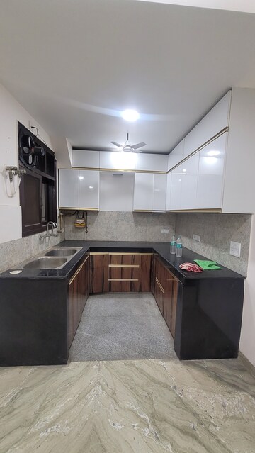Kitchen in 3.5 BHK Builder Floor at Dilshad Colony – for Sale