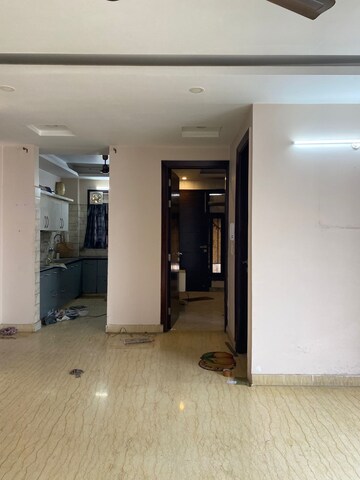 Master Bedroom in 3 BHK Builder Floor at Paschim Vihar – for Sale