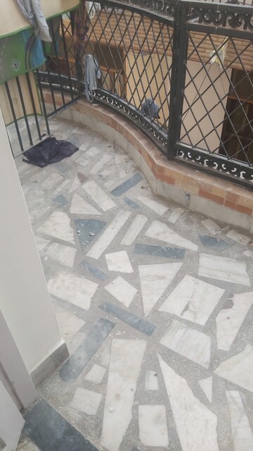 Staircase in 1.5 BHK Builder Floor at Mayur Vihar – for Rent