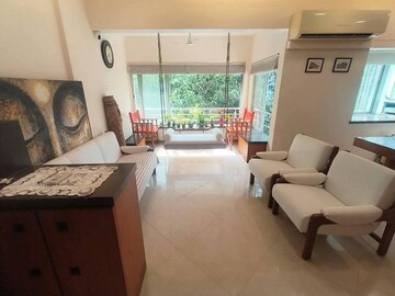 Living Room in 2 BHK Apartment at Bandra West – for Rent