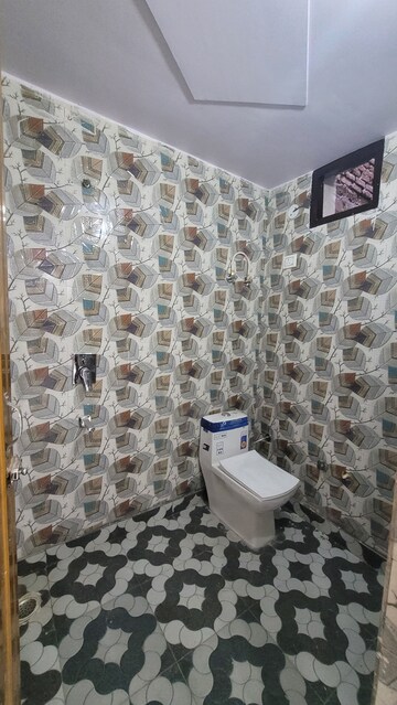 Attached Bathroom in 3 BHK Builder Floor at Dilshad Garden – for Sale