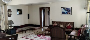 3.5 BHK Apartment For Rent in Santacruz West