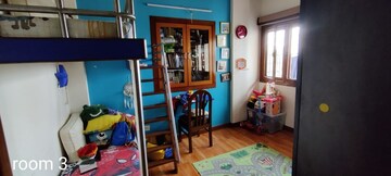 Gym in 3.5 BHK Apartment at Santacruz West – for Rent