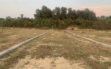 Plot For Sale in Shoranur