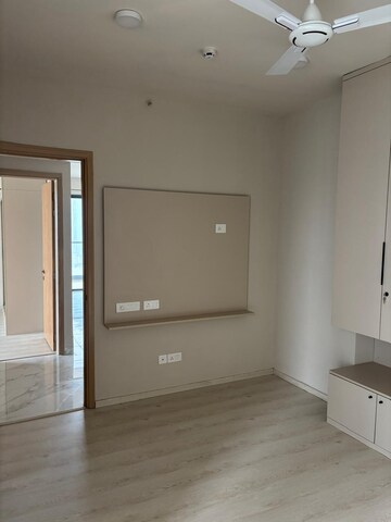 Room in 2 BHK Apartment at M3M Heights, Sector 65 – for Rent