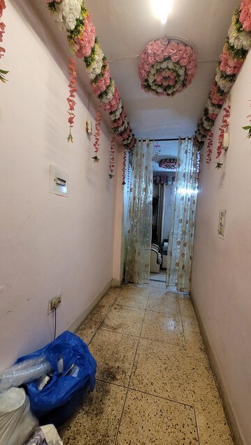 Building Lobby in 2 BHK Builder Floor at Dilshad Colony – for Sale